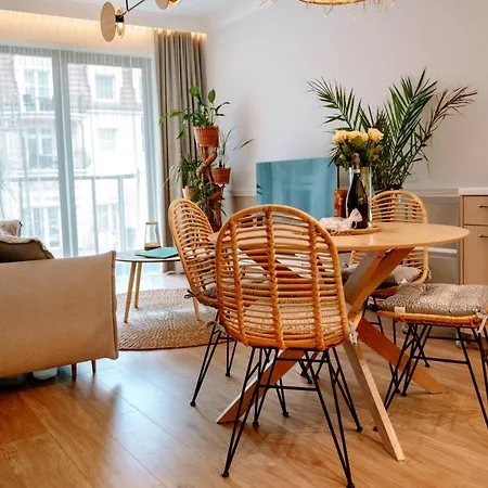 Boho Przy Plazy - - Basen, Sauna, Jacuzzi W Cenie Pobytu - Easy-rent Apartman